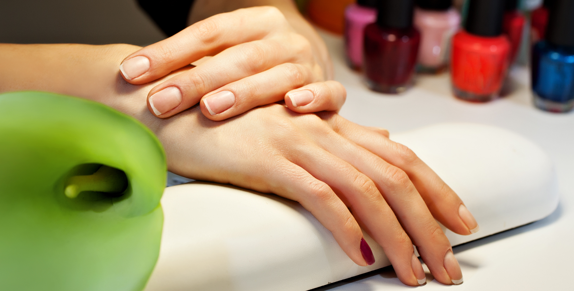 nails